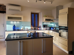 casa acqua dolce - kitchen
